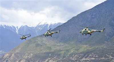 �ɶ�����ĳ���ں���3000���׽��б�ӷ���ѵ��