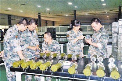 ��װ���������ֶ�������������Ӳ����˭��˭��Ѫ