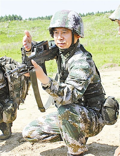 ��ʿ�ų�Ǳ�������������ùٱ������������е�