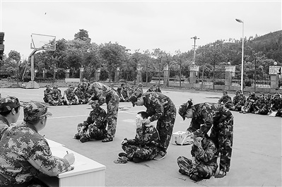 ����ʡ���ݾ�������֯��չ��Ա�Ȼ��ȿ�Ŀѵ��