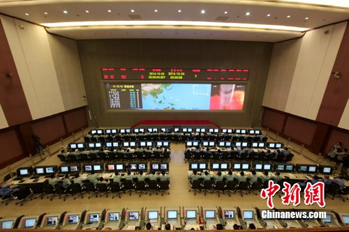 北京航天飞行控制中心飞控现场科技人员素描