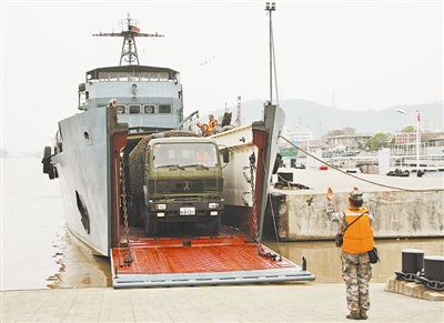 ����ҽԺ����û����ҩ�������ùٱ���������Ц