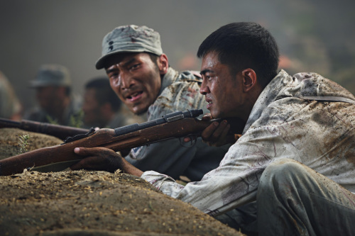 生死连讲述小剃头匠成长为热血抗日军人图