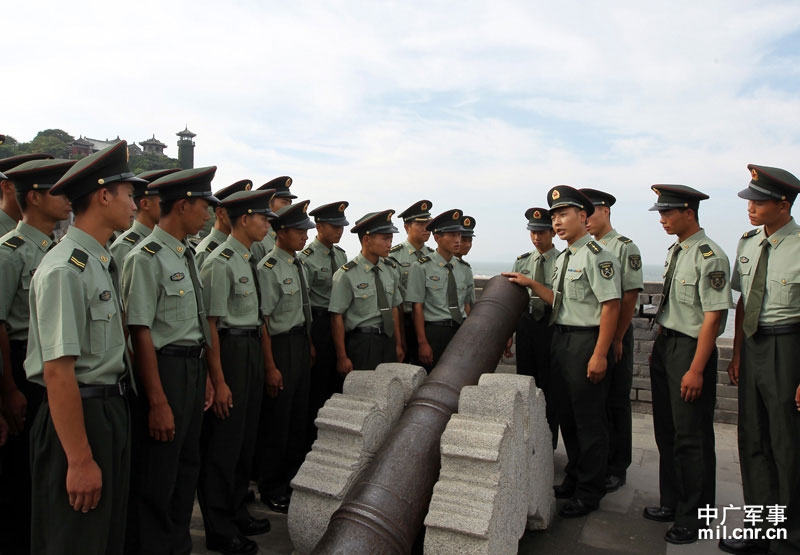 济南军区某海防团:苦练精兵 固千里海防