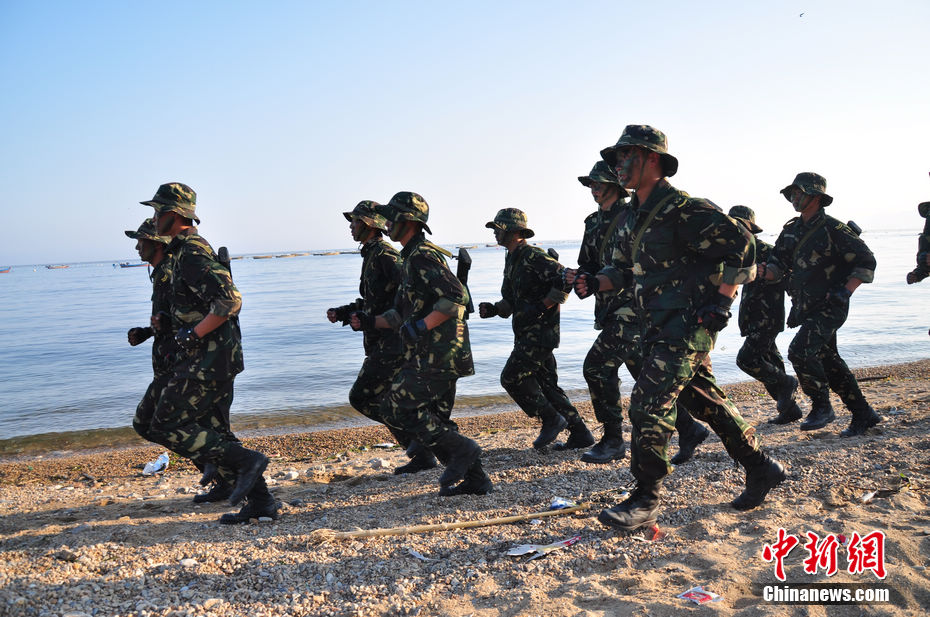 直击辽宁省军区某部特战尖刀连日常训练