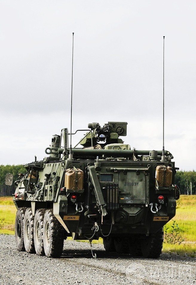 近观美军防核防生化装甲侦察车