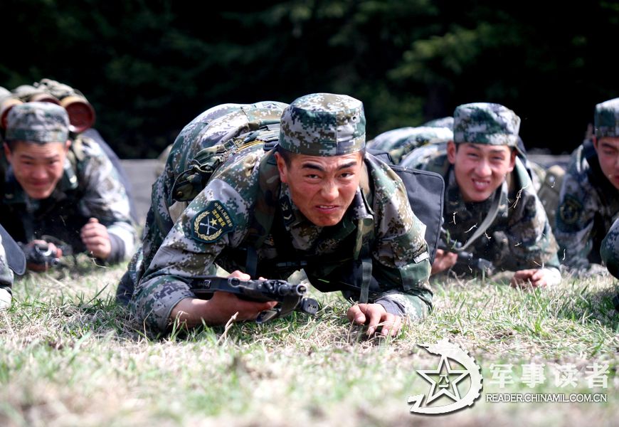 藏族特战精兵降巴克珠勤学苦练破茧而出