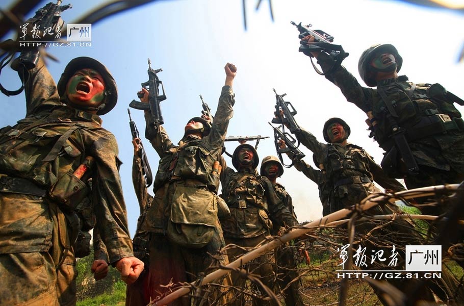 震撼中国南国利剑特种部队训练照曝光