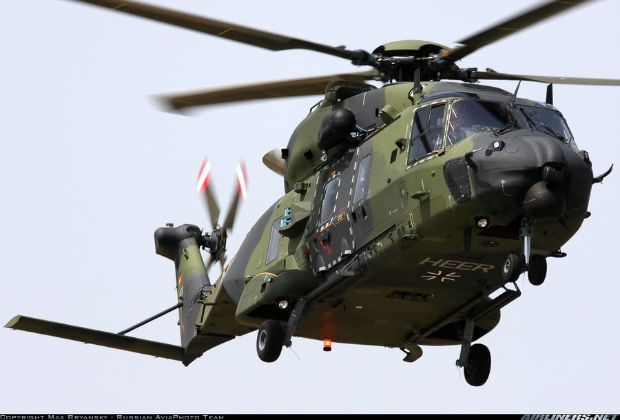 中国黑鹰国产直20直升机想象图曝出