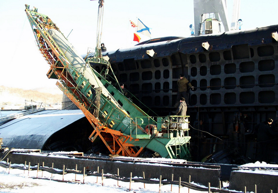 中国鹰击12在世界超音速反舰导弹排行第一? (12/30)