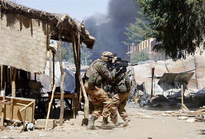 直击马里城市巷战现场