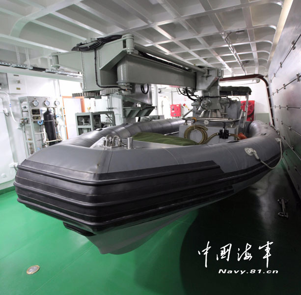 中国军方曝光056级新舰浴室餐厅等内部舱室 (7/9)