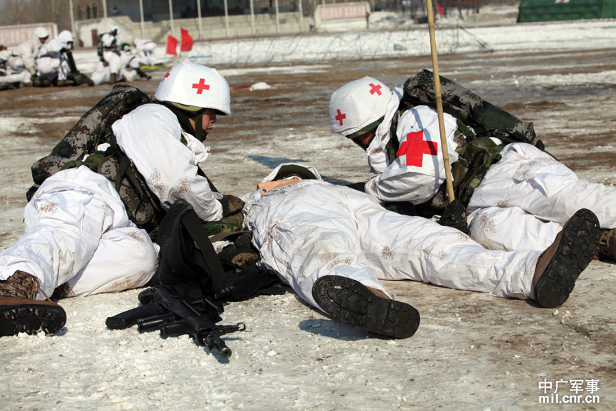 形象大变:解放军医护兵全新战场装备曝光 (4/8)
