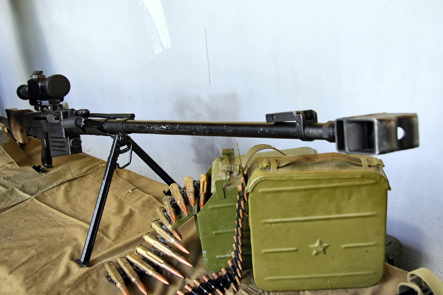 osv-96狙击步枪刚装备俄罗斯特种部队和特种警察不久,就受到使用者