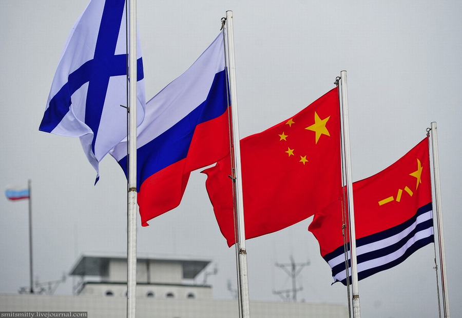 战舰拍得很威武:俄罗斯镜头下的中国海军