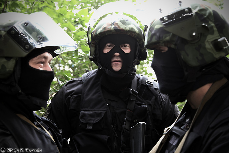 体格彪悍像堵墙俄强悍监狱特警部队曝光