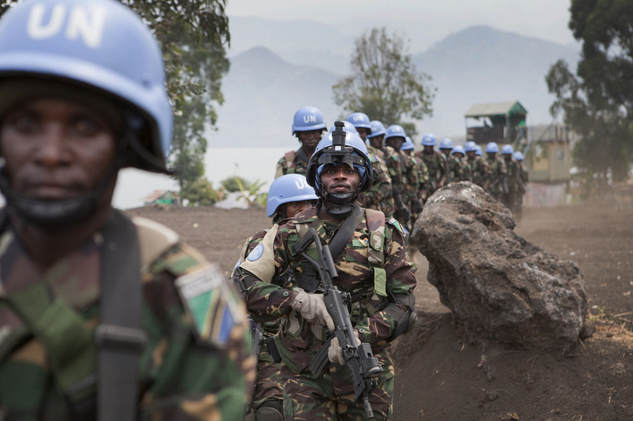 坦桑尼亚特种部队曝光战斗装具全武器好