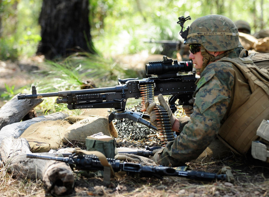 美军列装新型hk m27自动步枪部队正式曝光