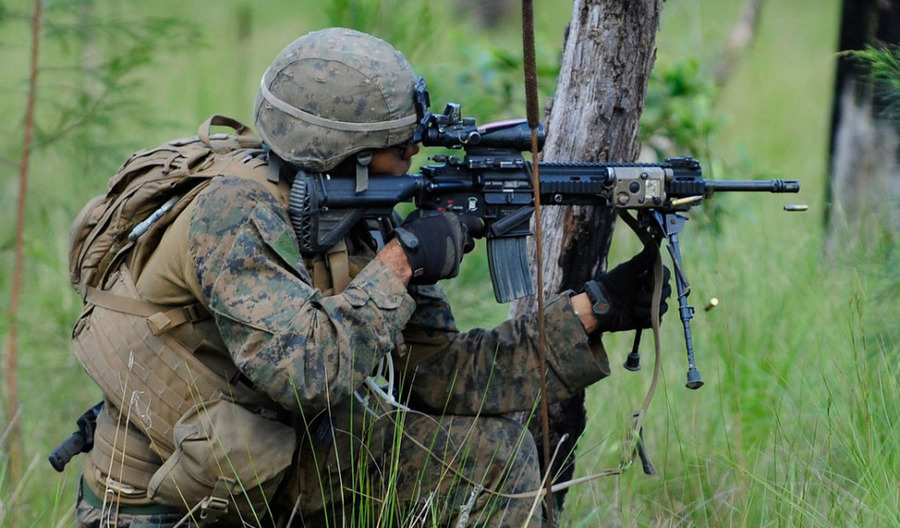 美军列装新型hk m27自动步枪部队正式曝光