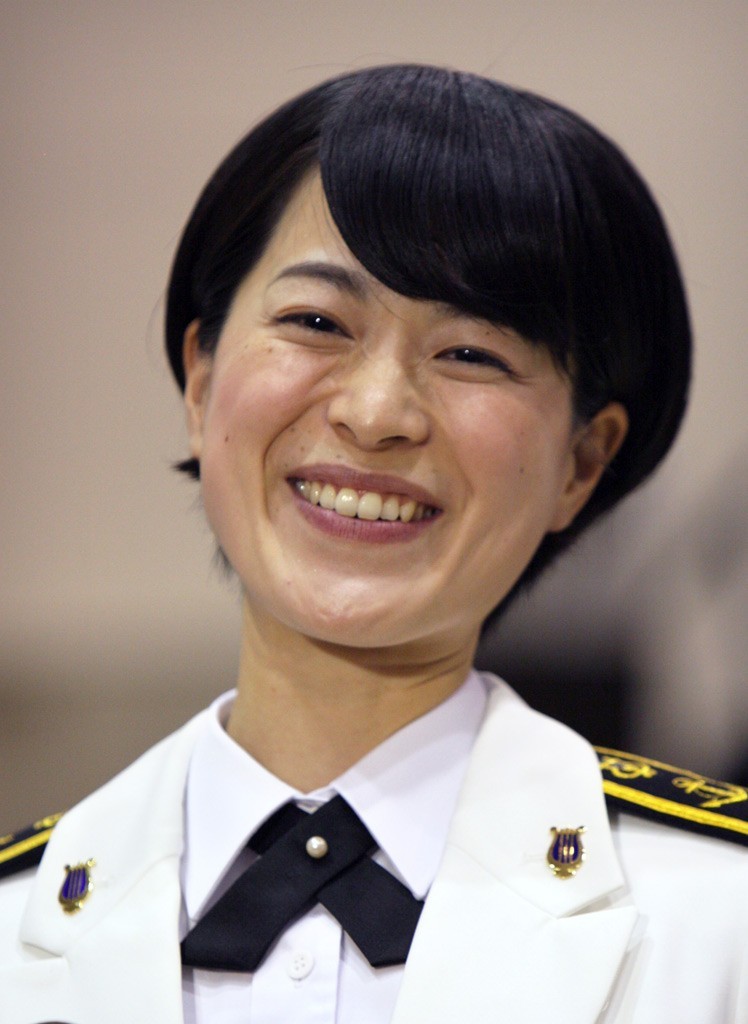 日本"最美自卫官"出个人唱片专辑