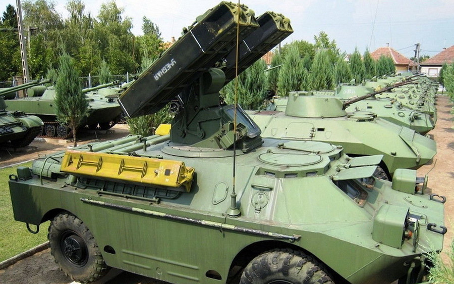 9k31"箭1"防空导弹是前苏联第一代红外热寻的防空导弹,北约代号萨姆-9