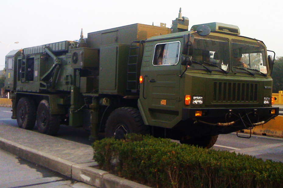 中国红旗16a防空导弹击落巡航导弹靶机