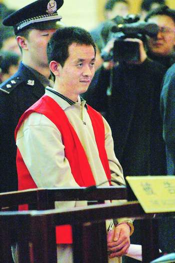 张显辉李彦波张显明李彦斌 摄影/大海中新网4月5日电 据华商晨报报道