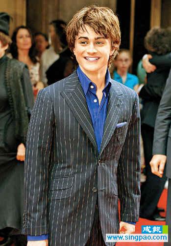 丹尼尔·拉德克里夫有望成为新一代型男 图据路透社