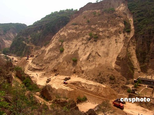 山西特大山体滑坡现场目击:"灭顶之灾"从天而降