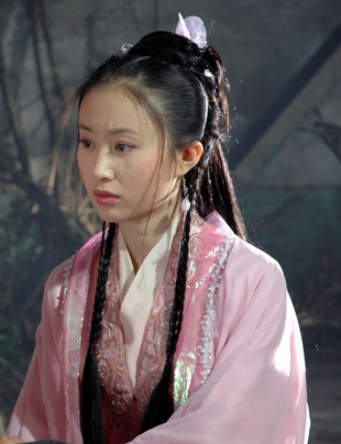 舒畅在电视剧《三滴血》中剧照该剧男主角张超和舒畅点击查看其它图片