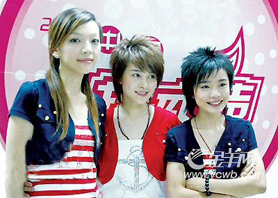 超女长沙赛区三强产生厉娜跑调跑进冠军图