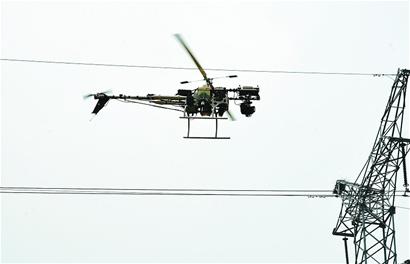 ɽ��������ȫ������ʵ�����˻�����Ѳ�߳�̬��