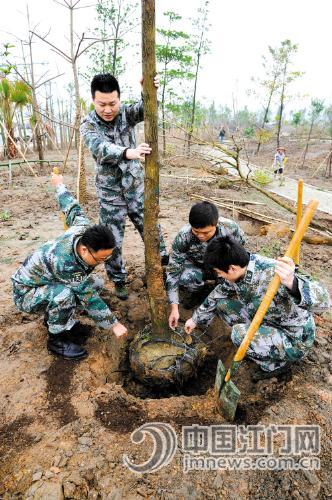 ���罭��������ɫ�ж��������߳�3��������ֲ��