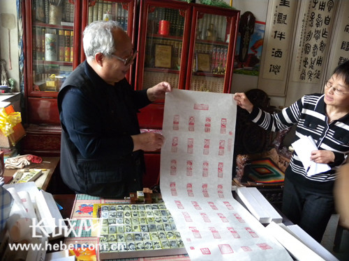 农民闭门10年制28枚人物篆刻印章献礼建党90周年