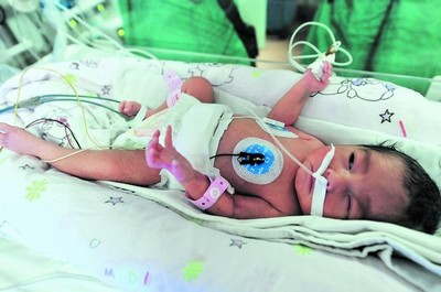 Ů������һŮ�����İ�̥סԺ���ý���10��ͼ��