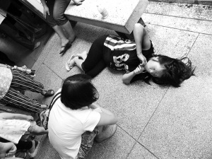 17��Ů����8��������ҽԺ�ذ��ȡ���㡱��ͼ��