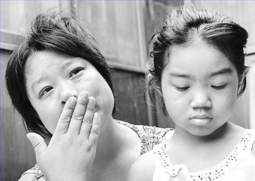 �帾Ϊ��Ůÿ�¾�ѪС�壺Ը���Լ���Ѫ�����ӵ�