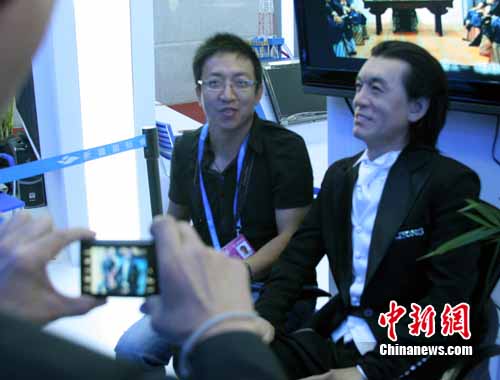 ��ӽ����������³ľ�����ڷ�ӵ��Ӱ��ͼ��