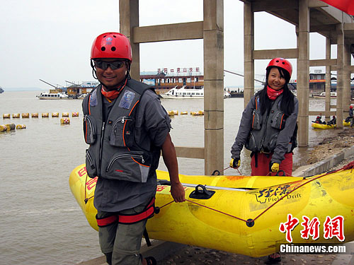 ����38������Ư��817���ﳫ�������潭ĸ�׺�