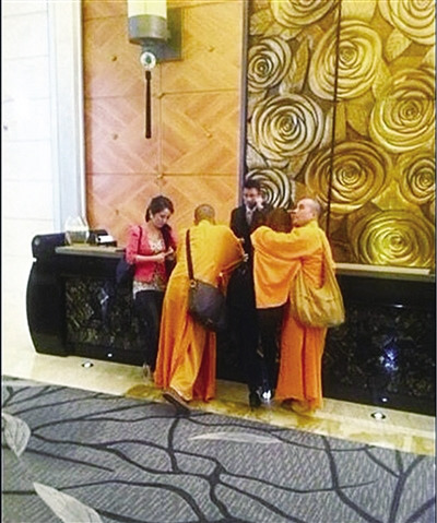 假和尚原是北漂歌手 或为搞行为艺术"过火"(图)