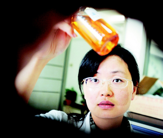 ����Ů����ʦ����������ϵ��ͨ����10���վ�2��