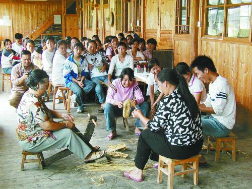 ����������˥�����˲�Ը�̳гơ���������顱��2��