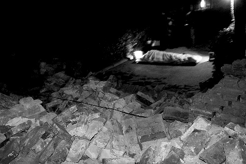 ������·������С��Χǽ����4���ӱ���1��3��