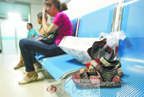 7���к��Ϲ��ޱ�ͱʮ�൶������Ѫվ�ڼ��ſ�