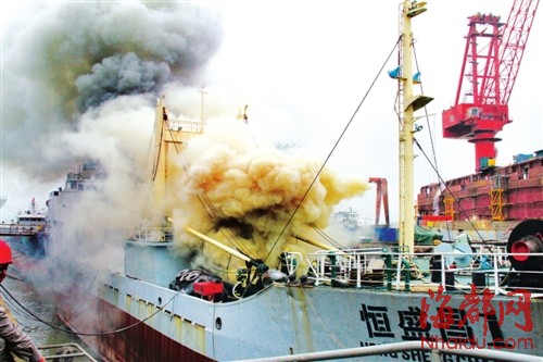 ������β�촬��һ���������������Һ����ͼ��