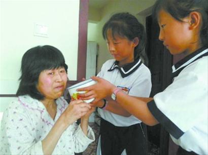 ��ĸ��ҳ���10��˫��̥�չ�̱�����̳���ң�ͼ��