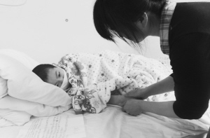 患绝症每天靠输血维持9岁男孩病床上偷偷写遗书