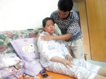 男子火车上站18小时只为来湖南照顾病危女网友