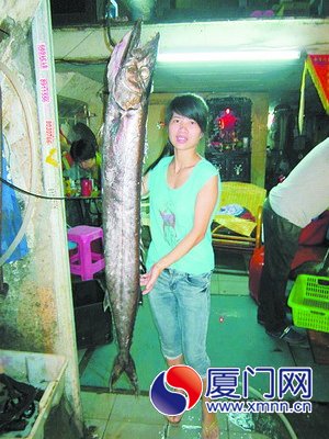 渔民捕到深海怪鱼“地震鱼”与地震无关(图)