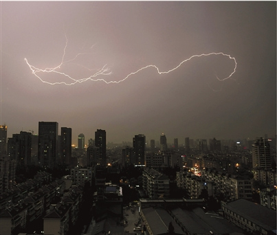 ���꽫���ݳ����ܼ����������ף�ͼ��